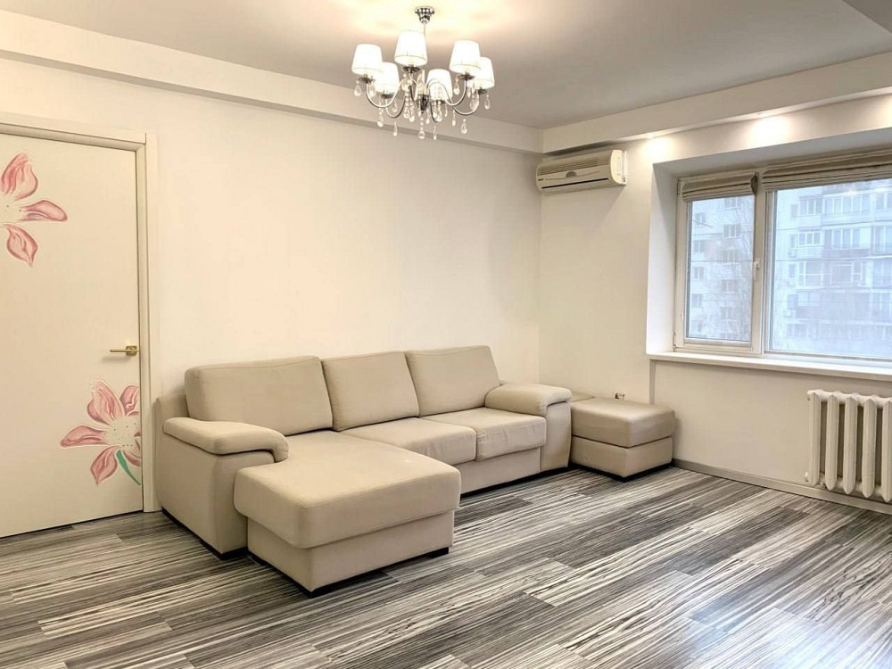 Оренда 2-кімн.кв-студіо, бул Лесі Українки,  ТЦ Гулівер, м. Печерська Київ - зображення 1