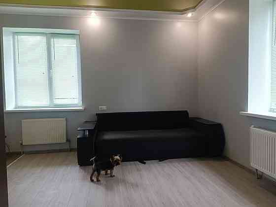 оренда однокімнатної студії в центрі на короткий термін 1-2 місяця Житомир