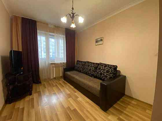 Здається 2х кім.кв.біля метро Героїв Дніпра 36 Б, 5хв Київ