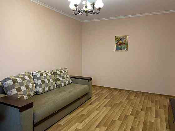 Здається 2х кім.кв.біля метро Героїв Дніпра 36 Б, 5хв Київ