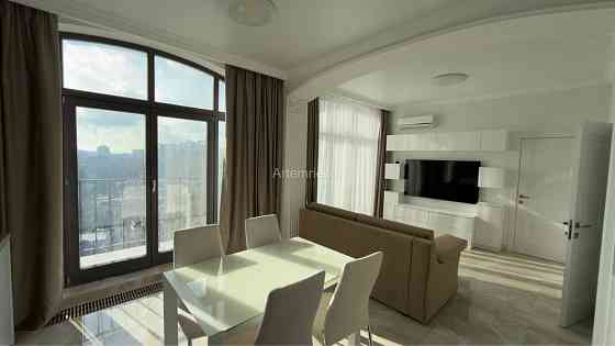 Граф на Азарова Францкзский бульвар/терраса вид на море 58м2 1 ком кв Одеса