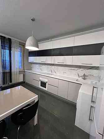 Оренда 1-но кімн квартири на Ю.Поправки м.Чернігівська. Київ