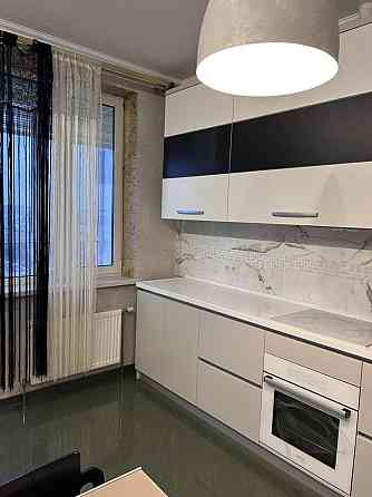 Оренда 1-но кімн квартири на Ю.Поправки м.Чернігівська. Київ