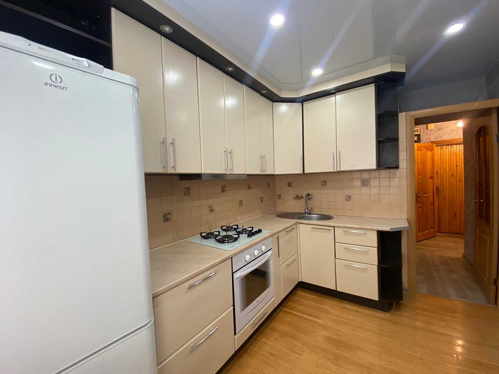 Оренда 2-кім. Шовкуненка 5 метро Вокзальна Соломенский район Київ - зображення 2