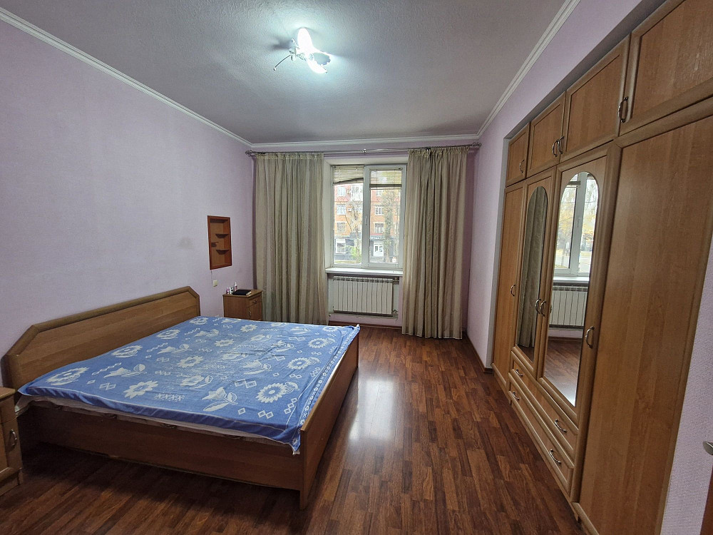 Продаж 3-х кімнатної квартири. Сталінка. 98 квартал. Автономка! Кривой Рог - изображение 3