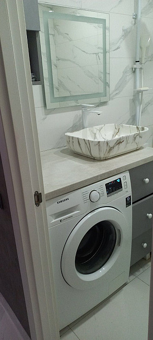 Продам 2-х кімн.квартиру Відродження Луцьк - зображення 1