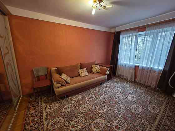 Затишна 2-кімнатна квартира вул. Космічна 5 Дарниця - Чернігавська Київ