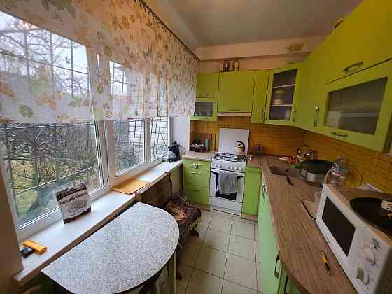 Затишна 2-кімнатна квартира вул. Космічна 5 Дарниця - Чернігавська Київ