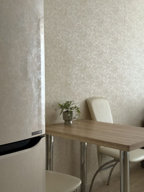 Велика олнокімнатна квартира в ЖК Фаворит, газ, парк Правика/Дубки Ирпень - изображение 5