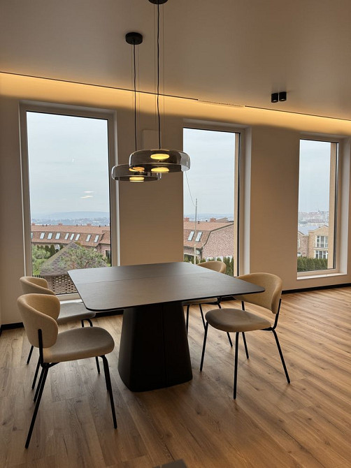 Продаж квартир в клубному будинку Рівненська Чернівці - зображення 1