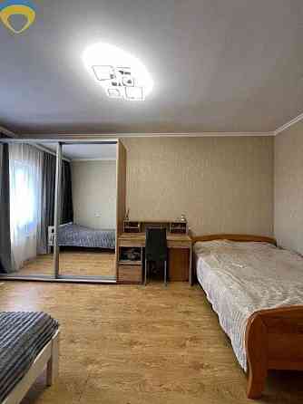 Продам 1-кімнатну квартиру на Ленпоселку — з ремонтом та меблями! Авангард