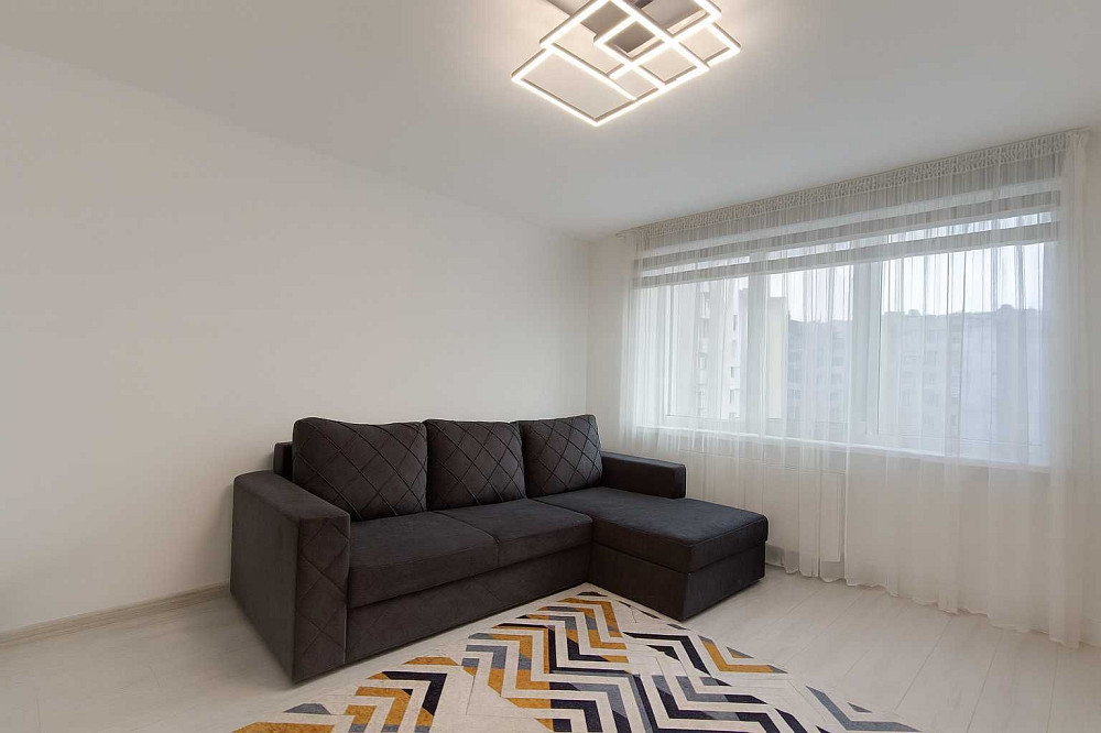 Продається 2к квартира в центрі Івано-Франківська, навпроти озера. Івано-Франківськ - зображення 4