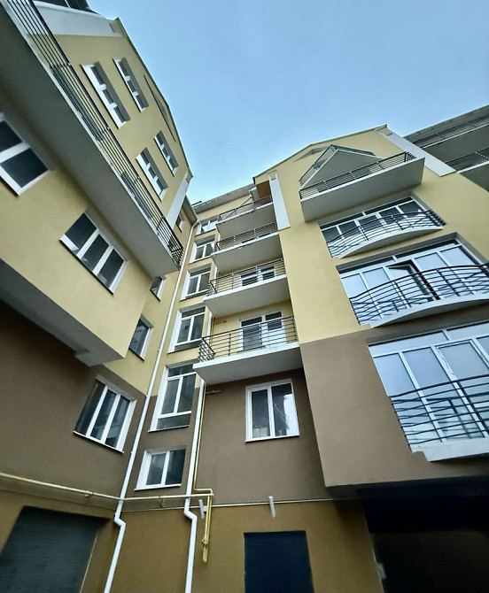 Терміново продається 1-км новобудова в центрі Чернівці - зображення 2