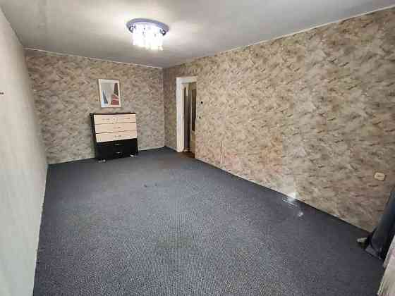 Продам 3-кімнатну квартиру у будинку з підвалом, Робоча 95А Дніпро