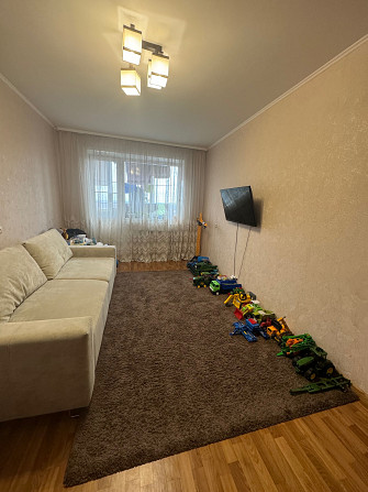 Двокімнатна квартира в центрі міста Лозовая - изображение 1