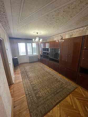 Продається 2-ох кімнатна квартира на Березняках Київ