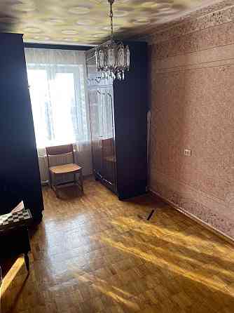 Продається 2-ох кімнатна квартира на Березняках Киев