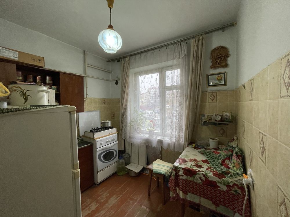 Продається 1 кімнатна квартира в смт Квасилів Квасилов (Ровенская обл.) - изображение 1