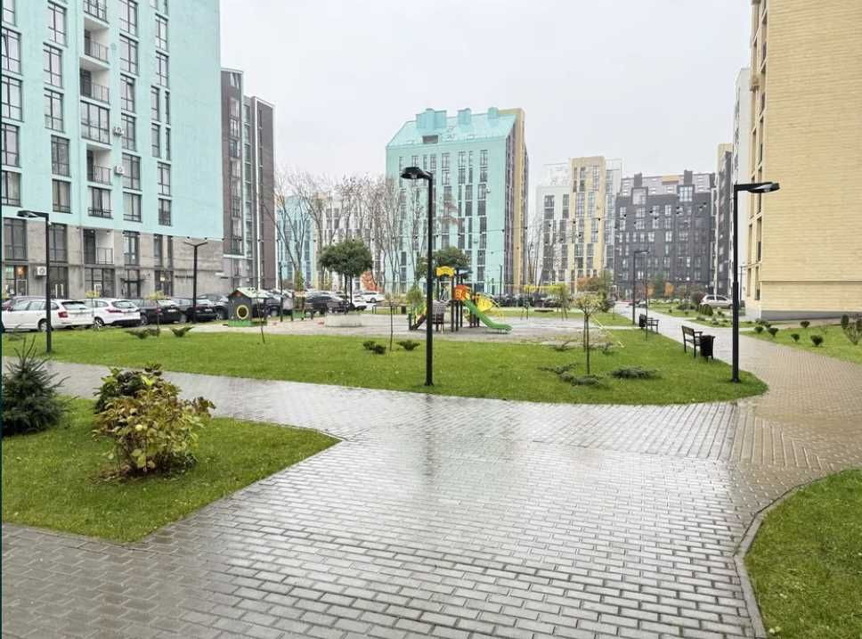 Продаж 3 км. к-ри в зданій новобудові вул.Стрийська 118 000 дол США Львів - зображення 1