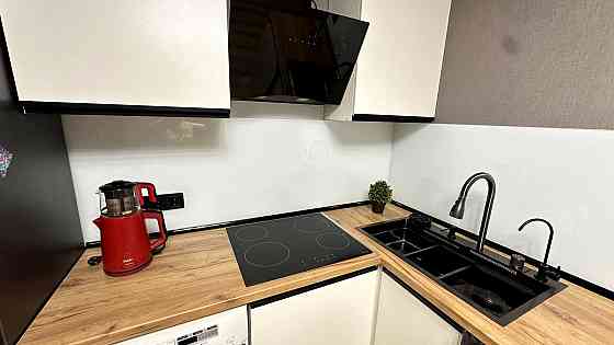 Затишна 2-кімнатна квартира з якісним ремонтом вул. О. Кошиця 9 Київ