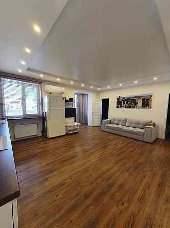 Продам 2х к.кв ЖК Салтовский, р-н Медкомплекса,  новострой  с ремонтом Харків