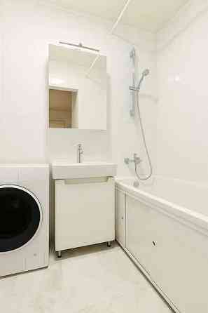 Продам 3к квартиру в центре с ремонтом и мебелью/Центральный Дніпро