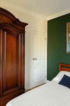 Продам 3к квартиру в центре с ремонтом и мебелью/Центральный Дніпро