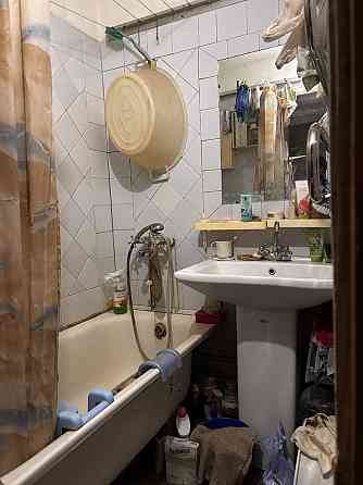 Продам 3 кімнатну квартиру на Ахсарова Харків