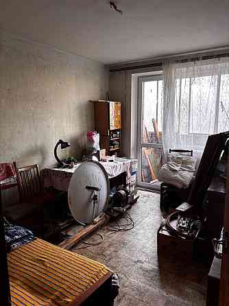 Продам 3 кімнатну квартиру на Ахсарова Харків