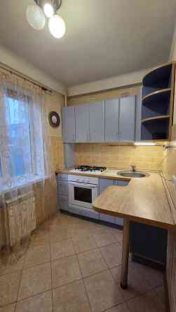 Продам 1 к. Хрущівку Межова 15, Виноградар Київ