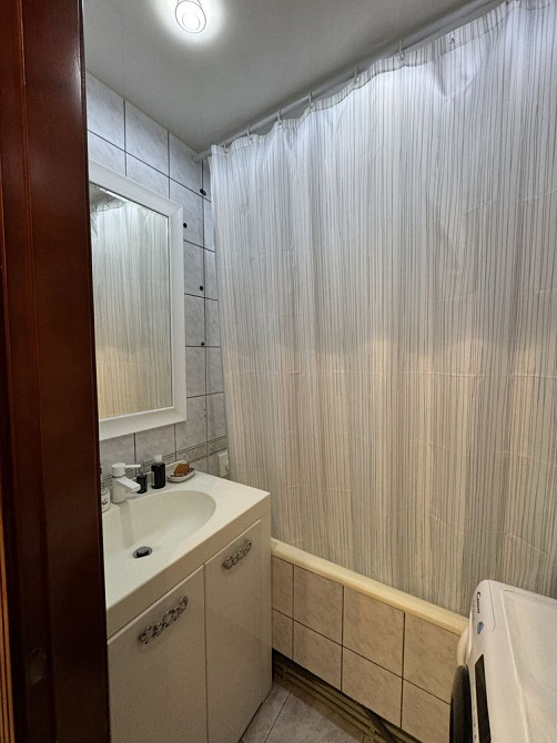 Продаж просторої квартири в центрі міста Васильківське - зображення 8