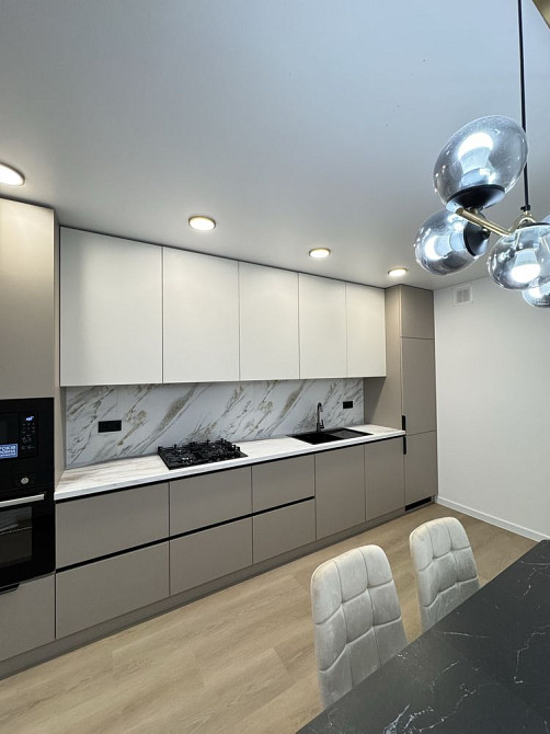 Продам шикарну велику 1,5 кімнатну квартиру із інд.газовим оп, балкон Івано-Франківськ - зображення 4