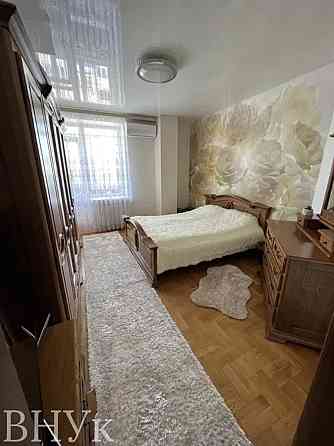 3-кімнатна квартира з чудовим плануванням у центрі біля Співочого поля Тернопіль