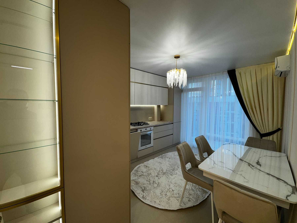 Продам квартиру з дизайнерським ремонтом у ЖК Famaly Plaza Івано-Франківськ - зображення 4