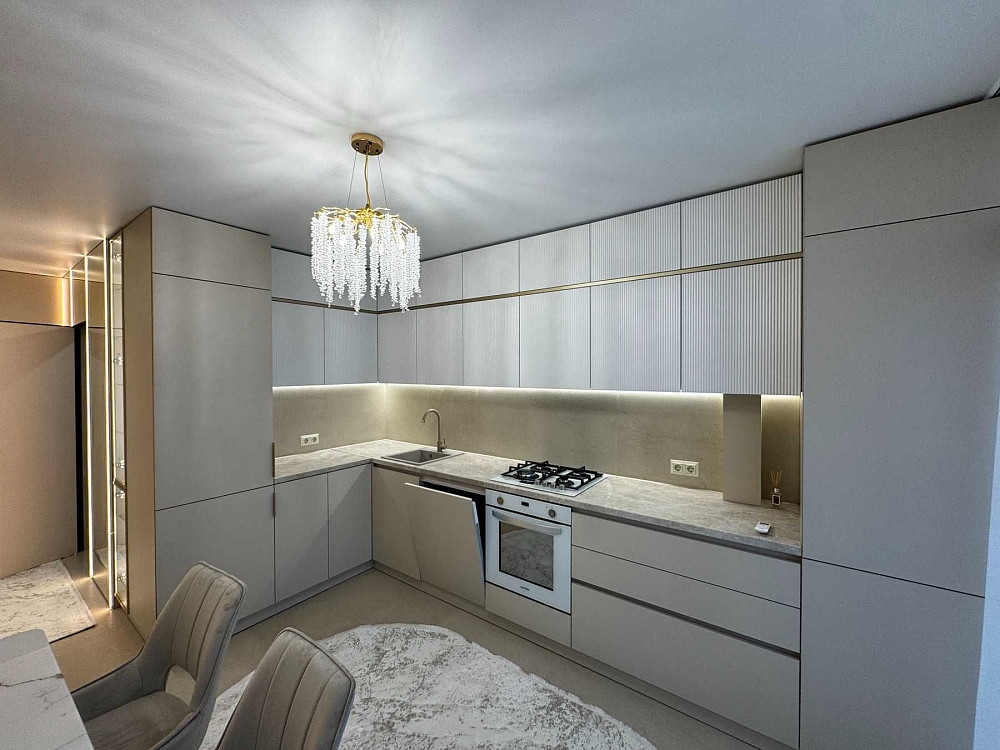 Продам квартиру з дизайнерським ремонтом у ЖК Famaly Plaza Івано-Франківськ - зображення 3