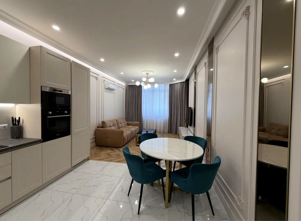 Терміново! Новий ремонт ЖК Аристократ Коновальца Евгения, центр Киев - изображение 1