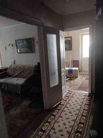 Продам 2-комн квартиру в районе Березинская ул. Дніпро