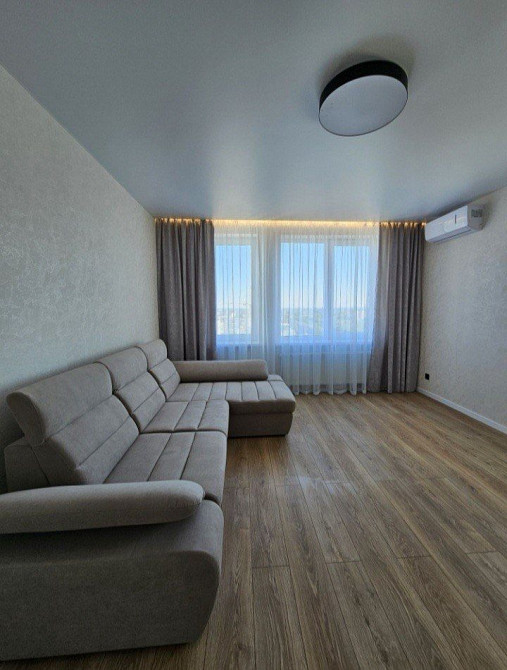 Простора та світла 3-к квартира 105 м² з новий ремонтом Урлівська 38 Київ - зображення 3