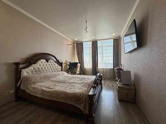 3к квартира с ремонтом в новом доме. Укомплектована. Близость центра Одеса