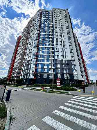 Світла 2-кімнатна квартира 70 м² з сучасним ремонтом ЖК Причал 8 Київ