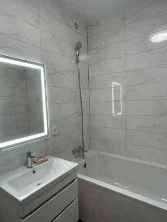 Продам 1 комн кв Новострой с Ремонтом 43 м2  ЖК Мира Индустриальная OA Харків