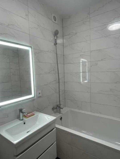 Продам 1 комн кв Новострой с Ремонтом 43 м2  ЖК Мира Индустриальная OA Харків - зображення 6