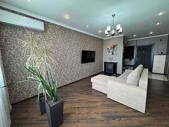 Вид на Дніпро!  Простора та затишна 2-к квартира Миколи Бажана  8-Б Київ