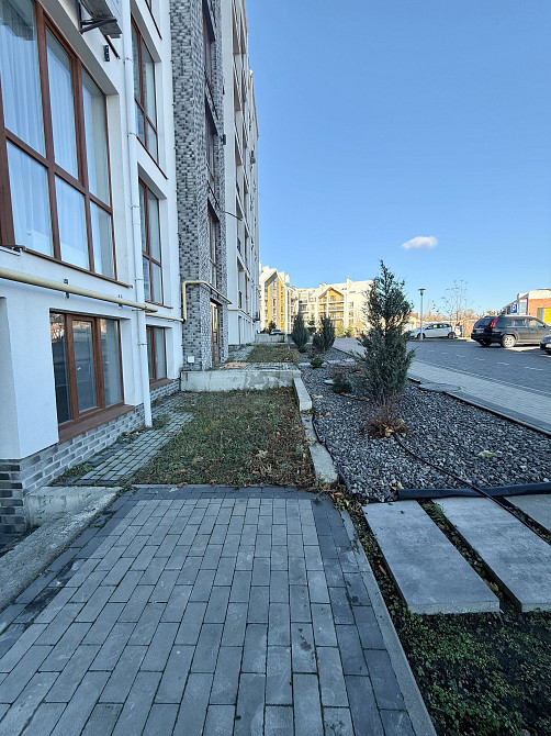 Продаж квартири з власним двориком поруч озером, мінімальне оформлення Гостомель - зображення 3