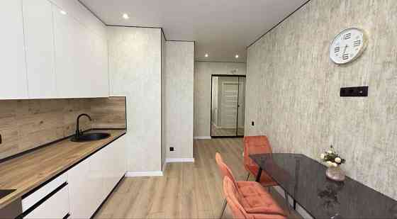 53 Жемчужина продам 1 комнатную квартиру с новым ремонтом Лиманка