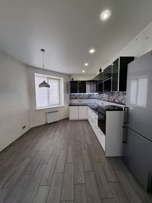 3 кімнатна квартира з ремонтом та меблями Ірпінь - зображення 1