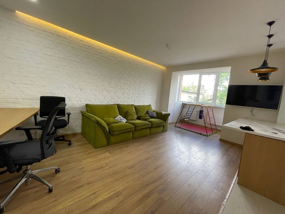 Велика Двух кімнатна квартира Центр Ірпінь Ірпінь - зображення 6