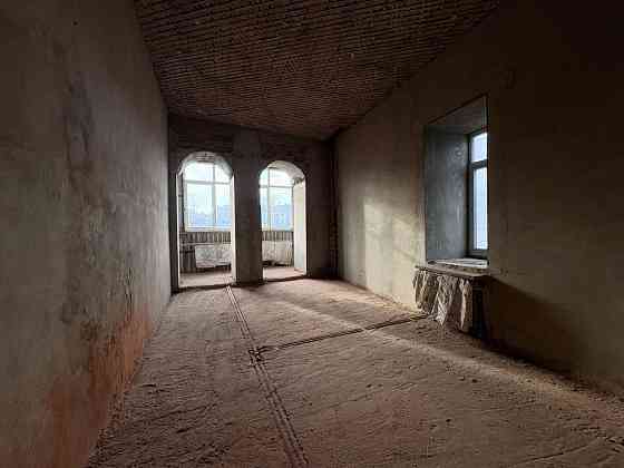 Продаж квартири 3к вул Миколаївська 18 ТЦ Нікольский. Дохідний будинок Харків