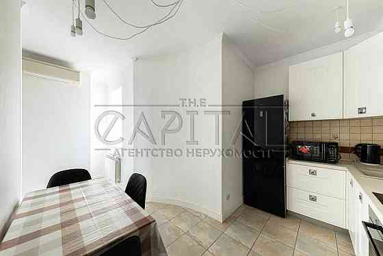 Продаж квартири, вул. Майорова, Оболонь Київ