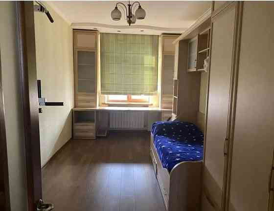 Продам 4-комн квартиру в районе Белостоцкого ул. Дніпро